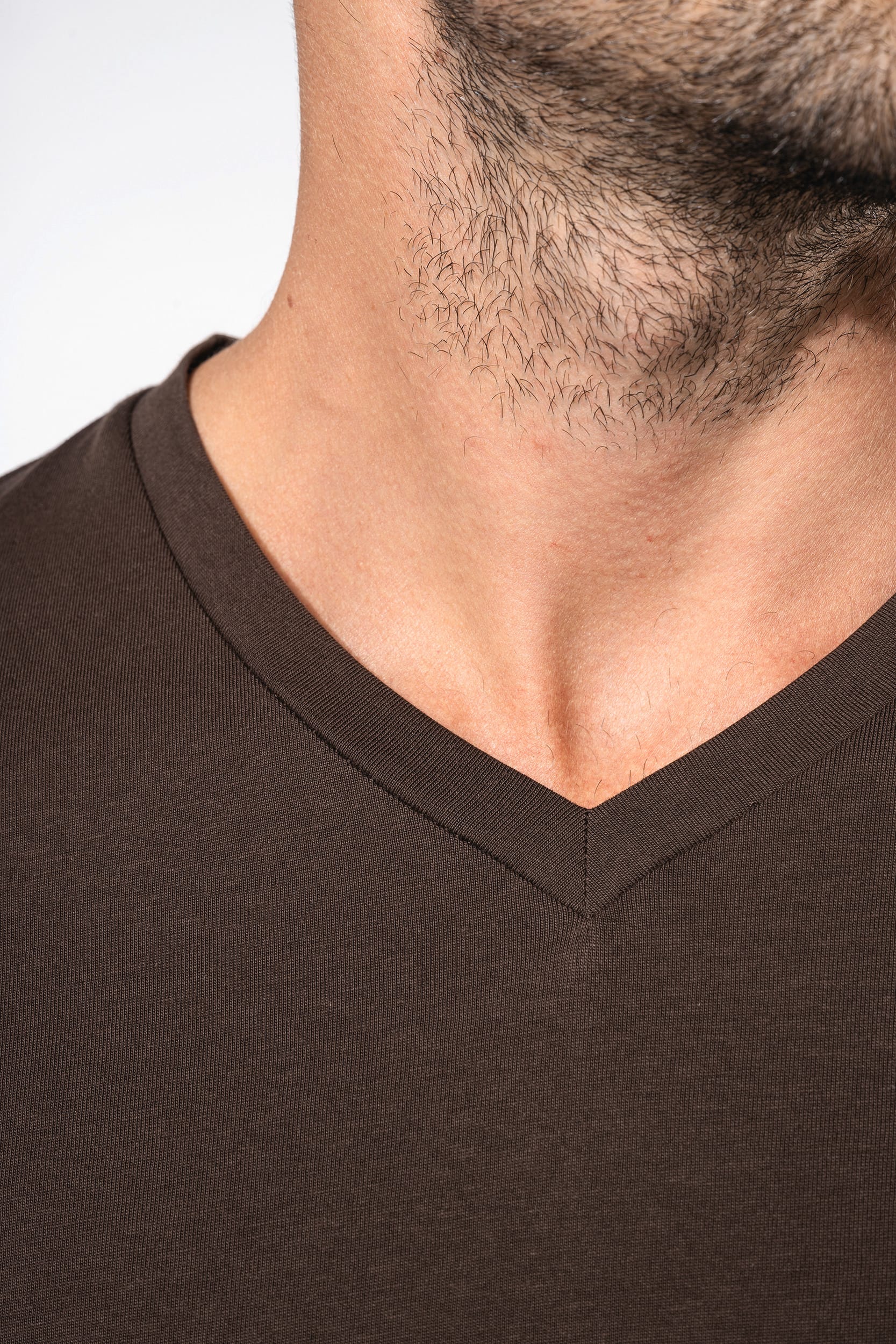 T-shirt col V manches courtes homme – Image 3